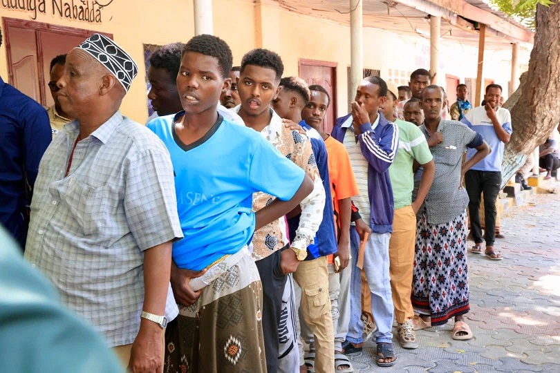 Bixinta kaarka codeynta ee Muqdisho.jpg